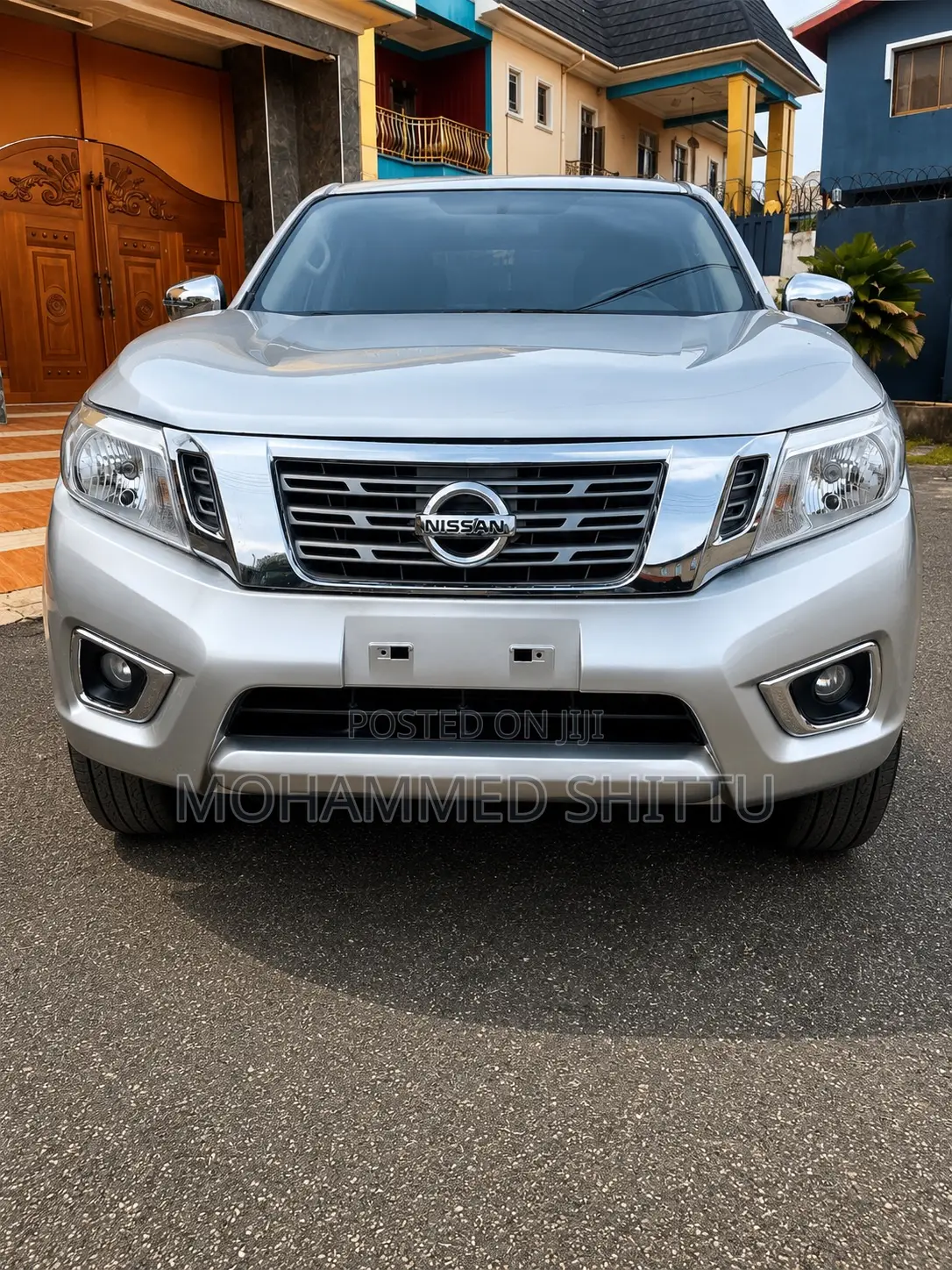 Nissan Navara 2020 Silver
