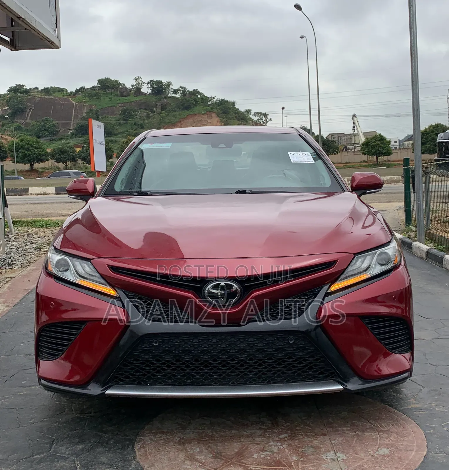 Toyota Camry 2019 Red