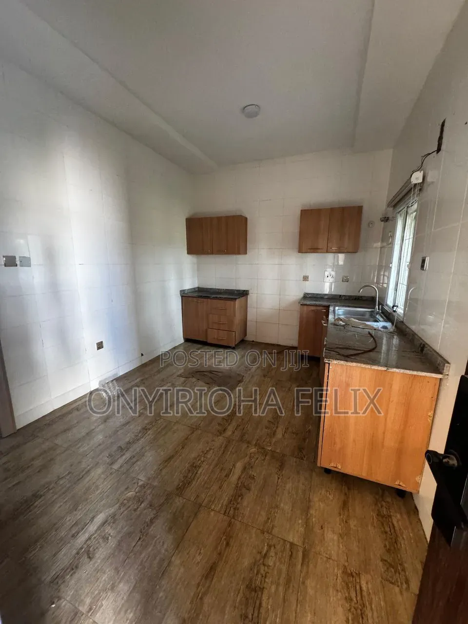 3bdrm Townhouse / Terrace in Katampe Extension for rent