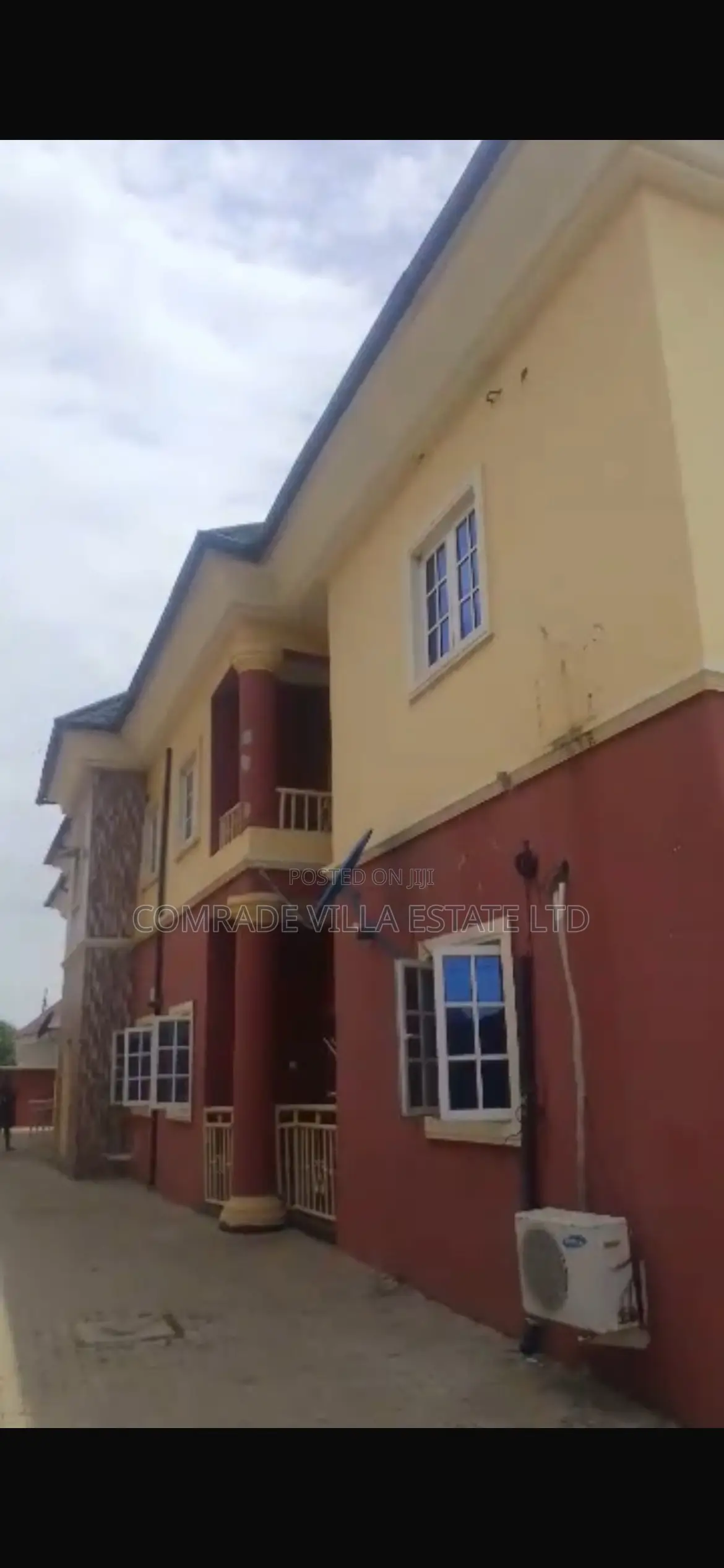 3bdrm Apartment in FHA for sale
