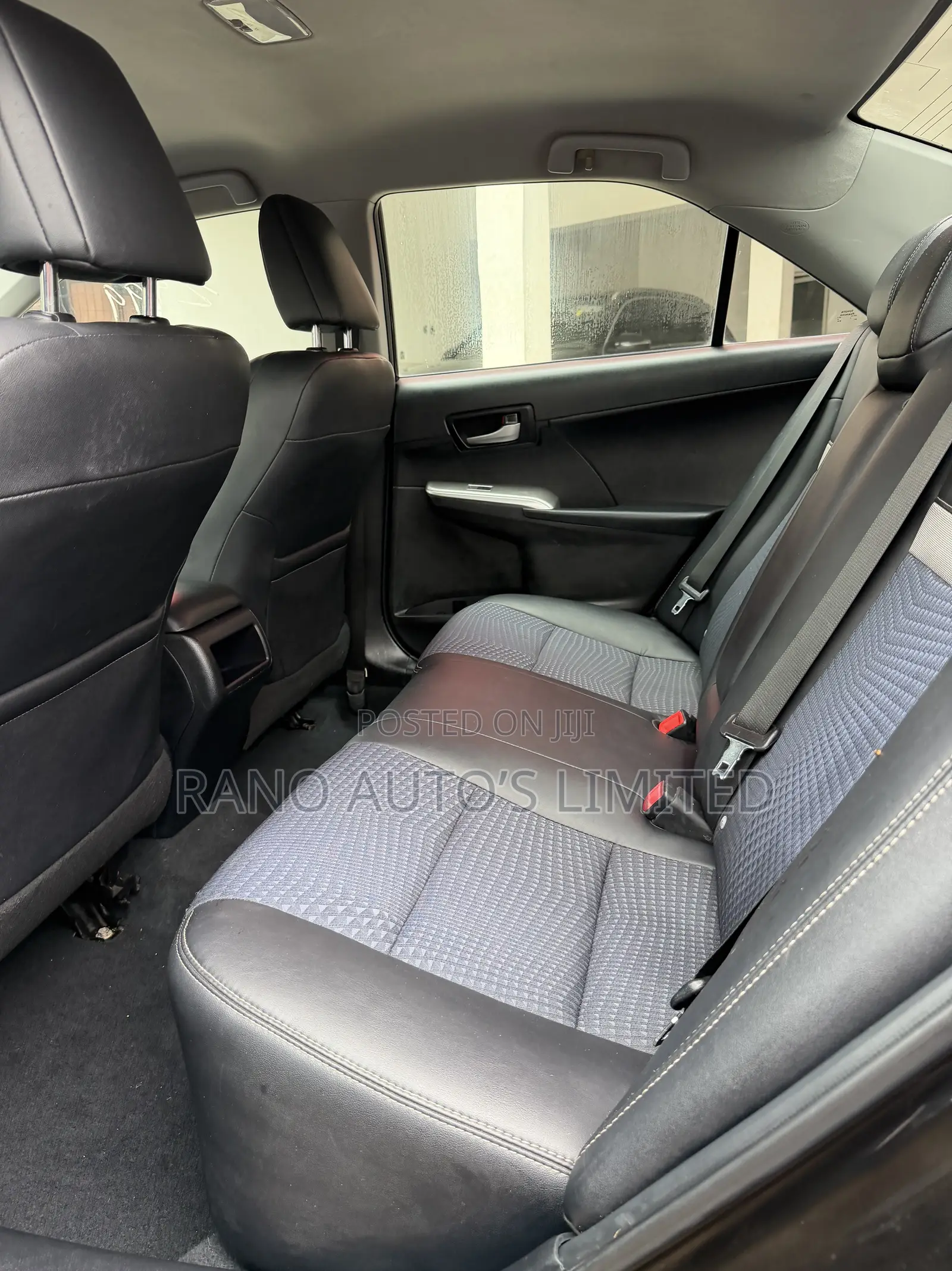 Toyota Camry SE 4dr Sedan (2.5L 4cyl 6A) 2012 Black