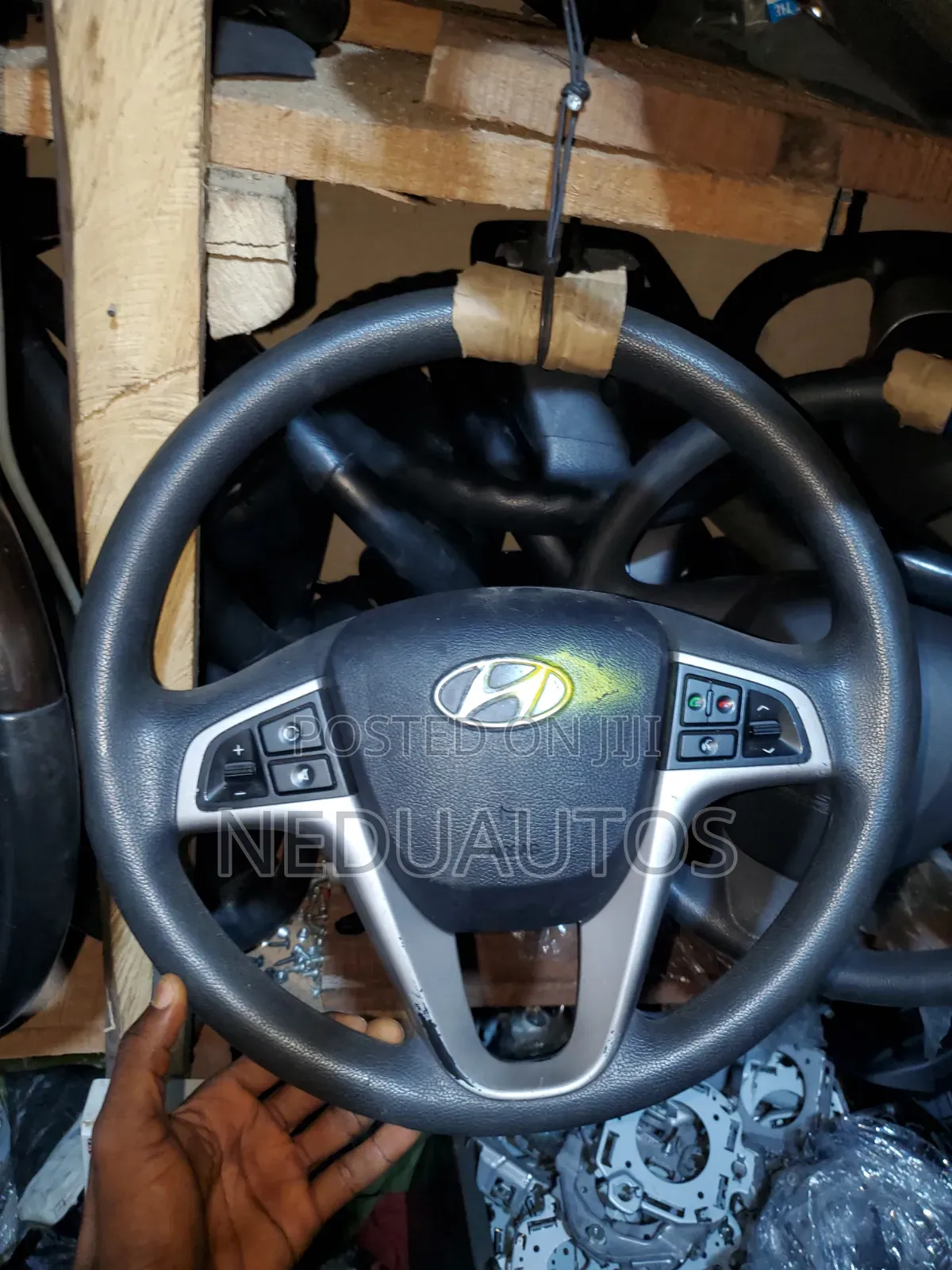 Steering Wheel Hyundai Accent 2012