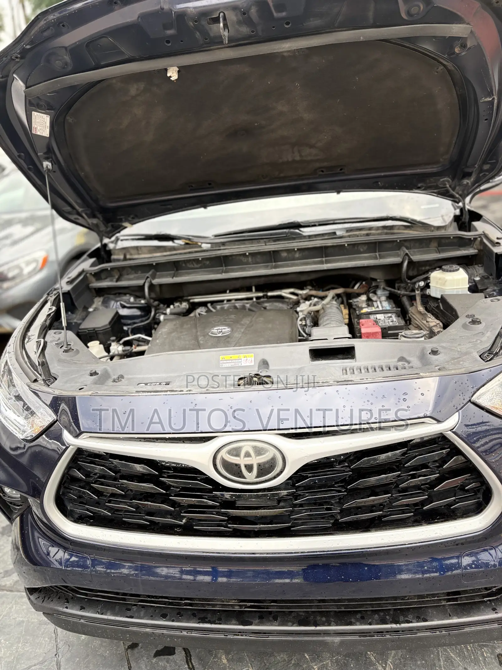 Toyota Highlander XLE AWD 2020 Blue