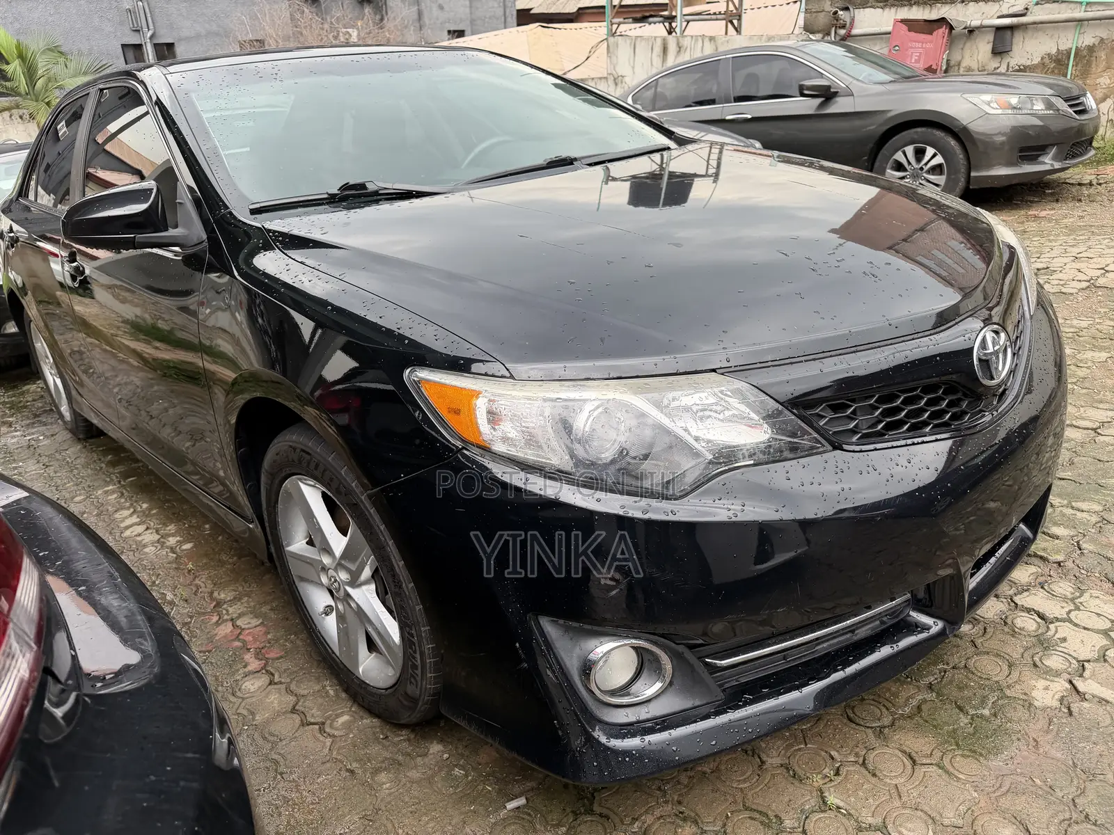 Toyota Camry SE 4dr Sedan (2.5L 4cyl 6A) 2012 Black