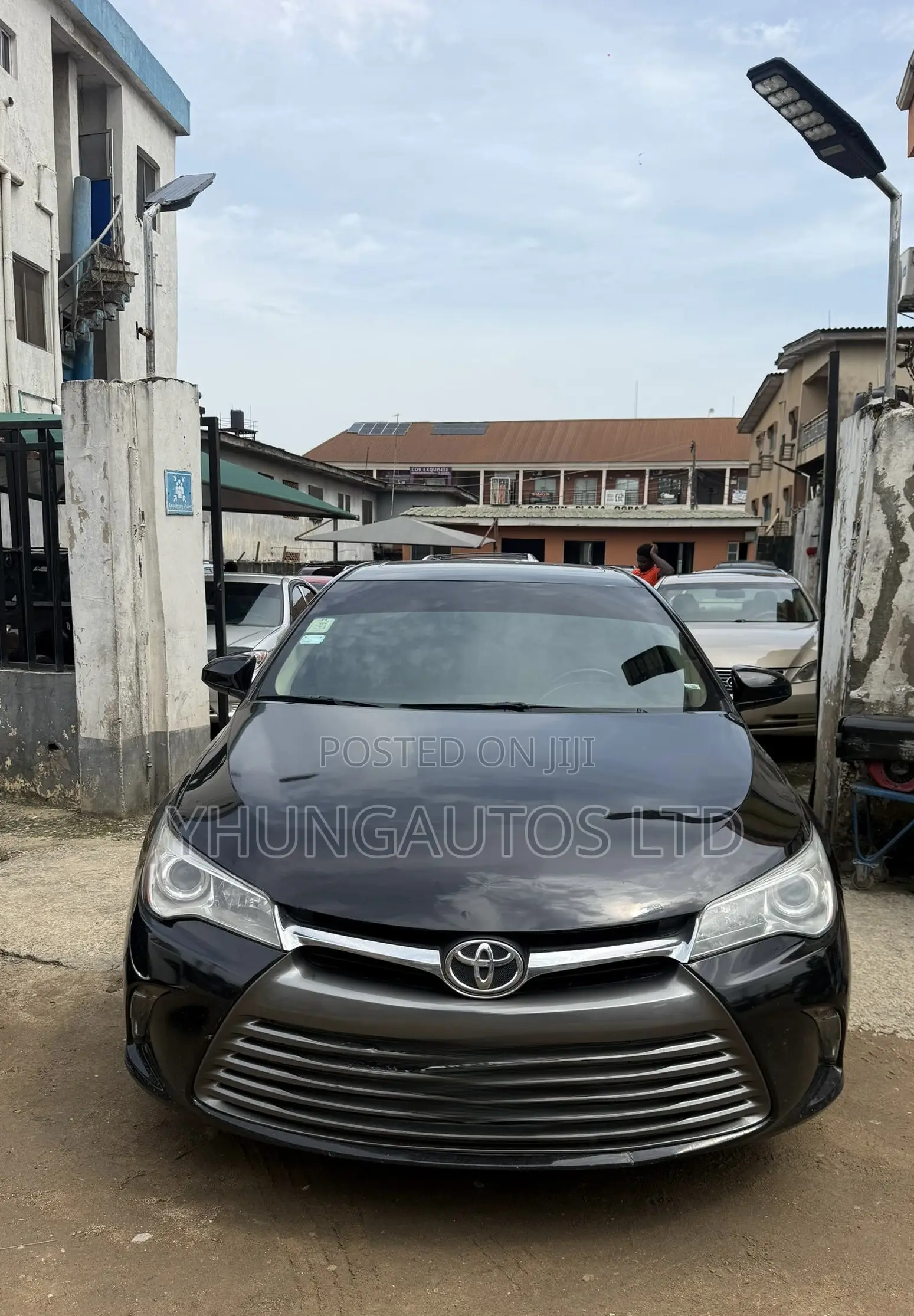 Toyota Camry XLE 4dr Sedan (2.5L 4cyl 6A) 2015 Black