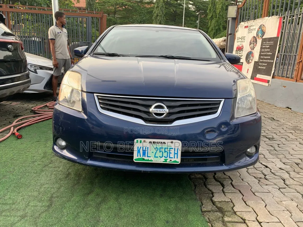 Nissan Sentra 2010 Blue