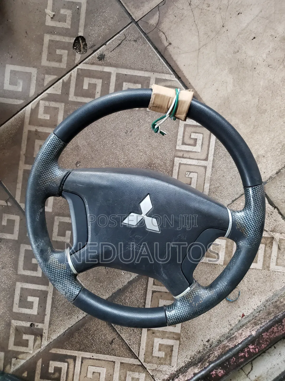 Steering Mitsubishi Pajero 2008