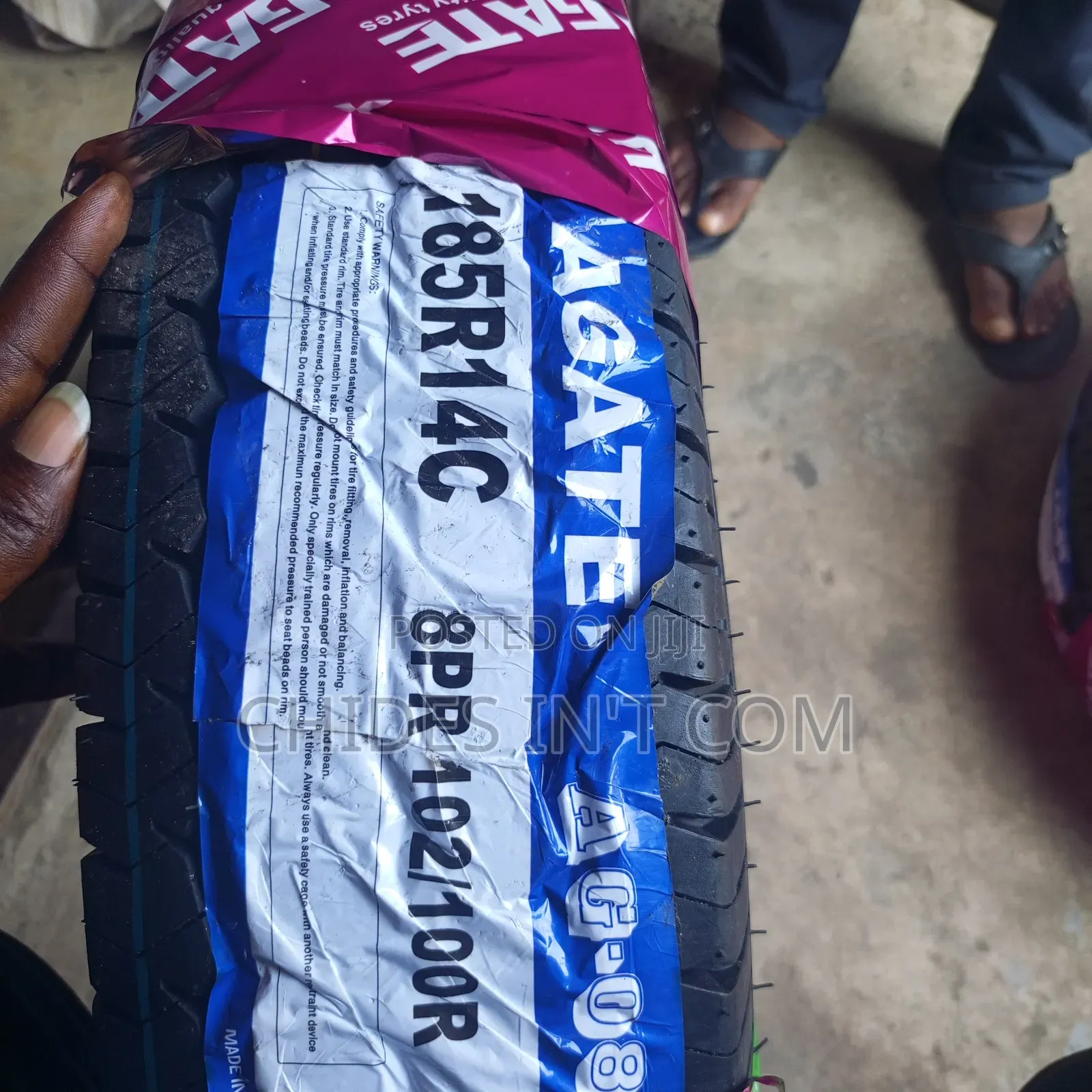 185/14c Agate Tire Original
