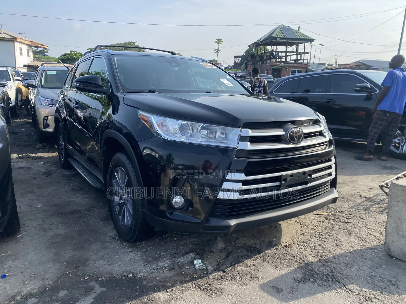 Toyota Highlander XLE 4x4 V6 (3.5L 6cyl 8A) 2018 Black