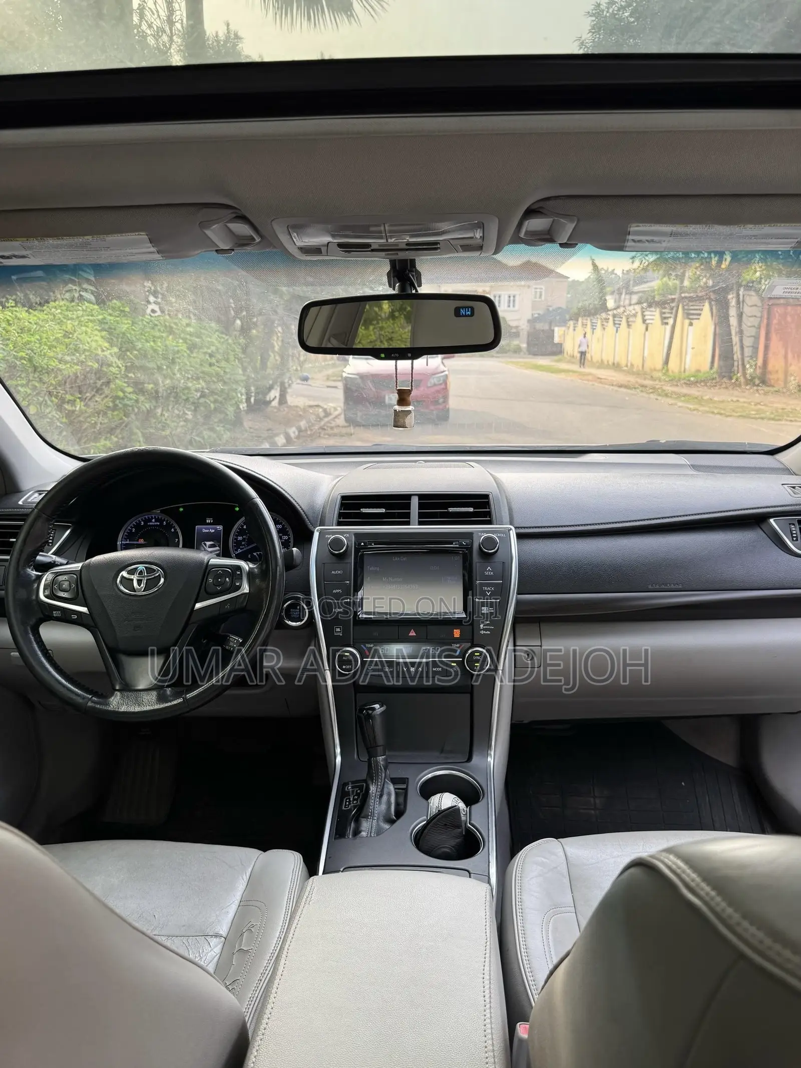 Toyota Camry 2015