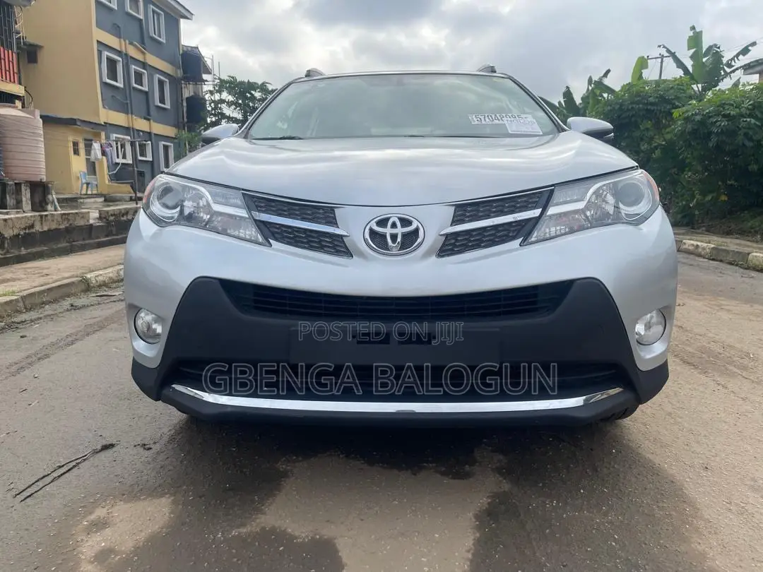 Toyota RAV4 2015 Silver