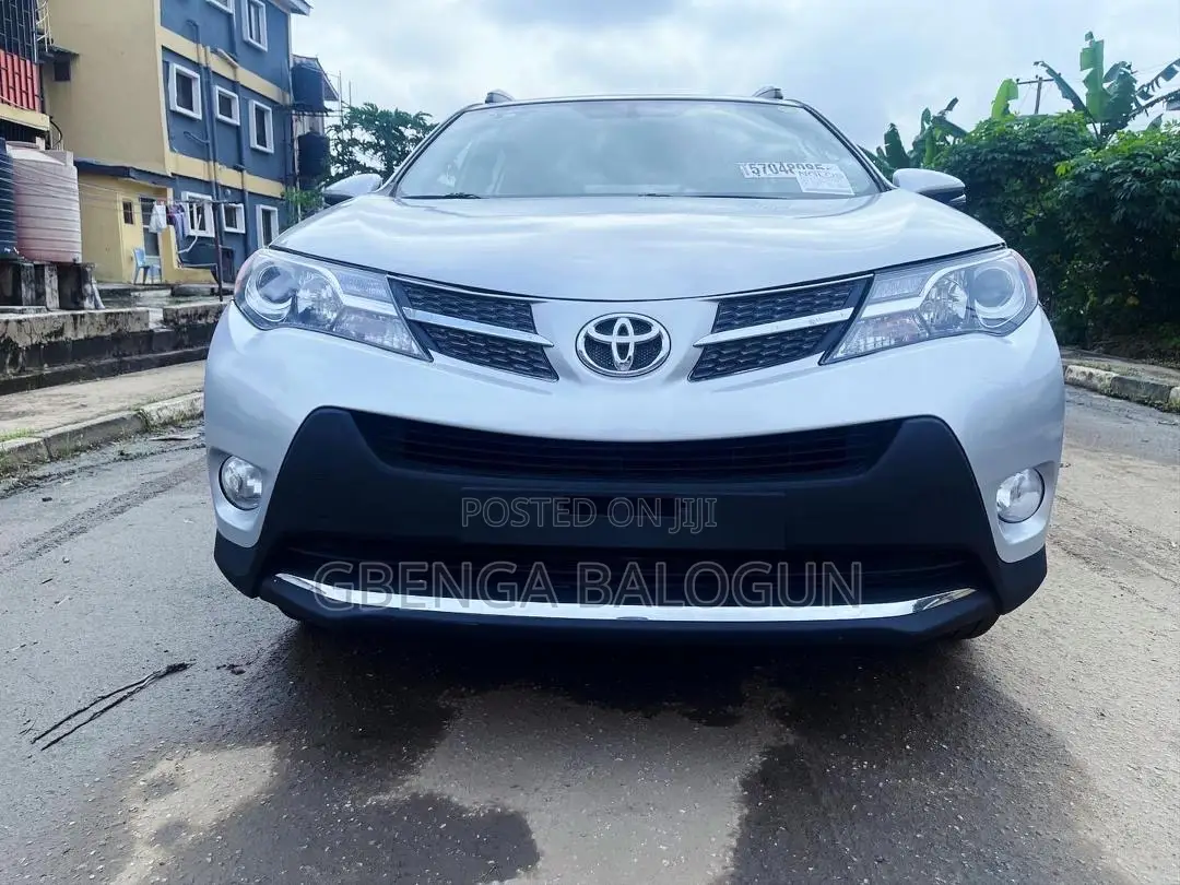 Toyota RAV4 2015 Silver