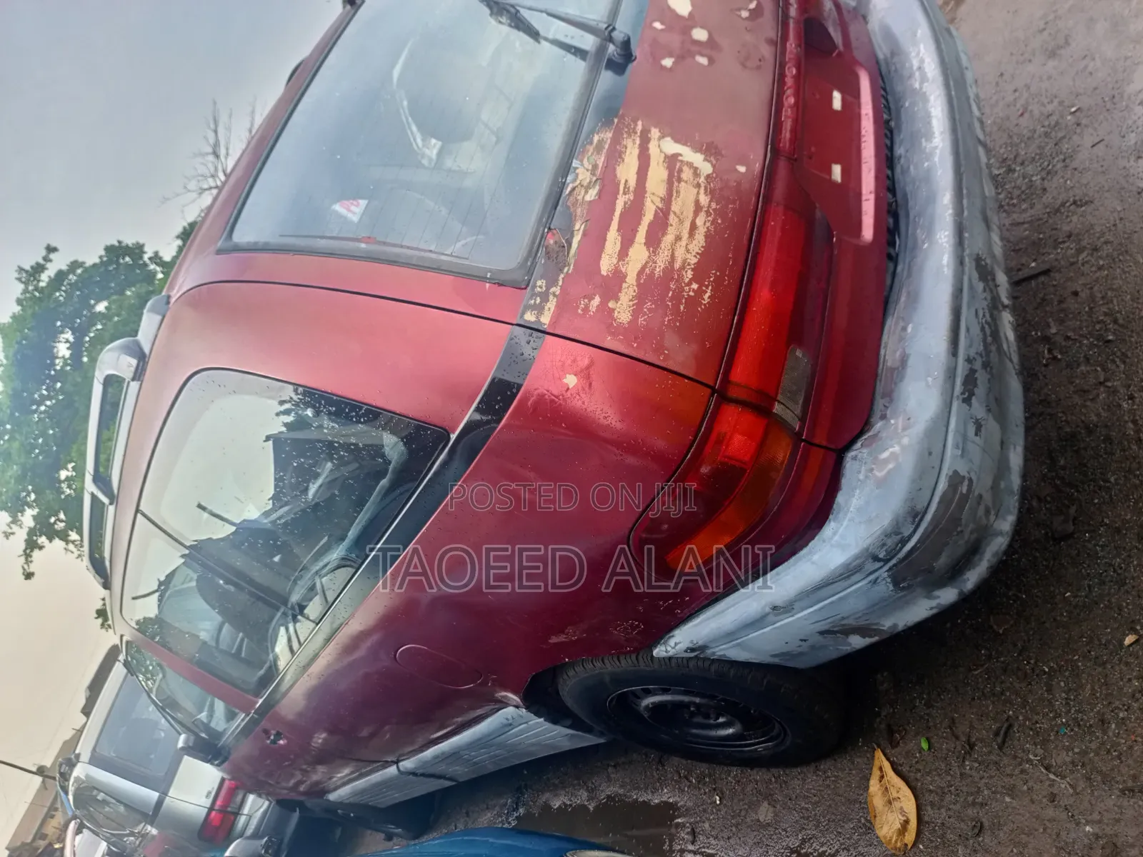 Toyota Previa 1999 Red