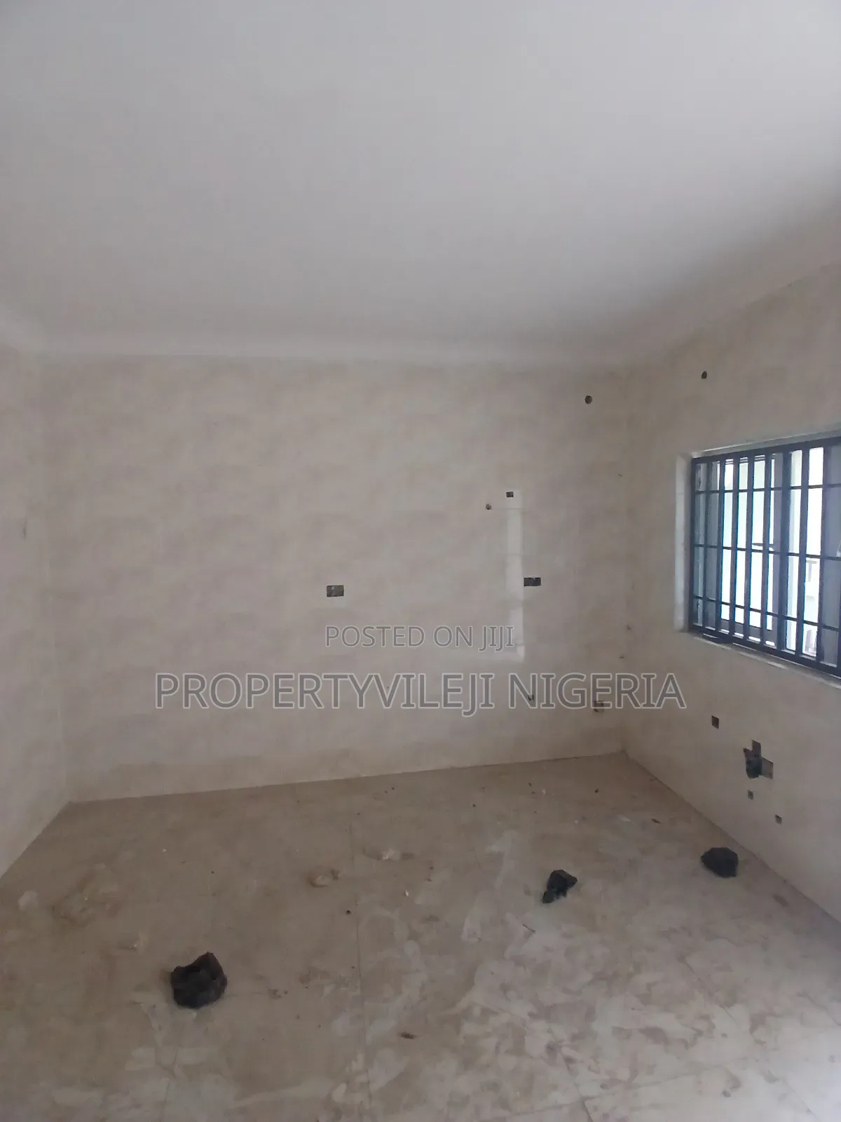3bdrm Duplex in FHA for rent