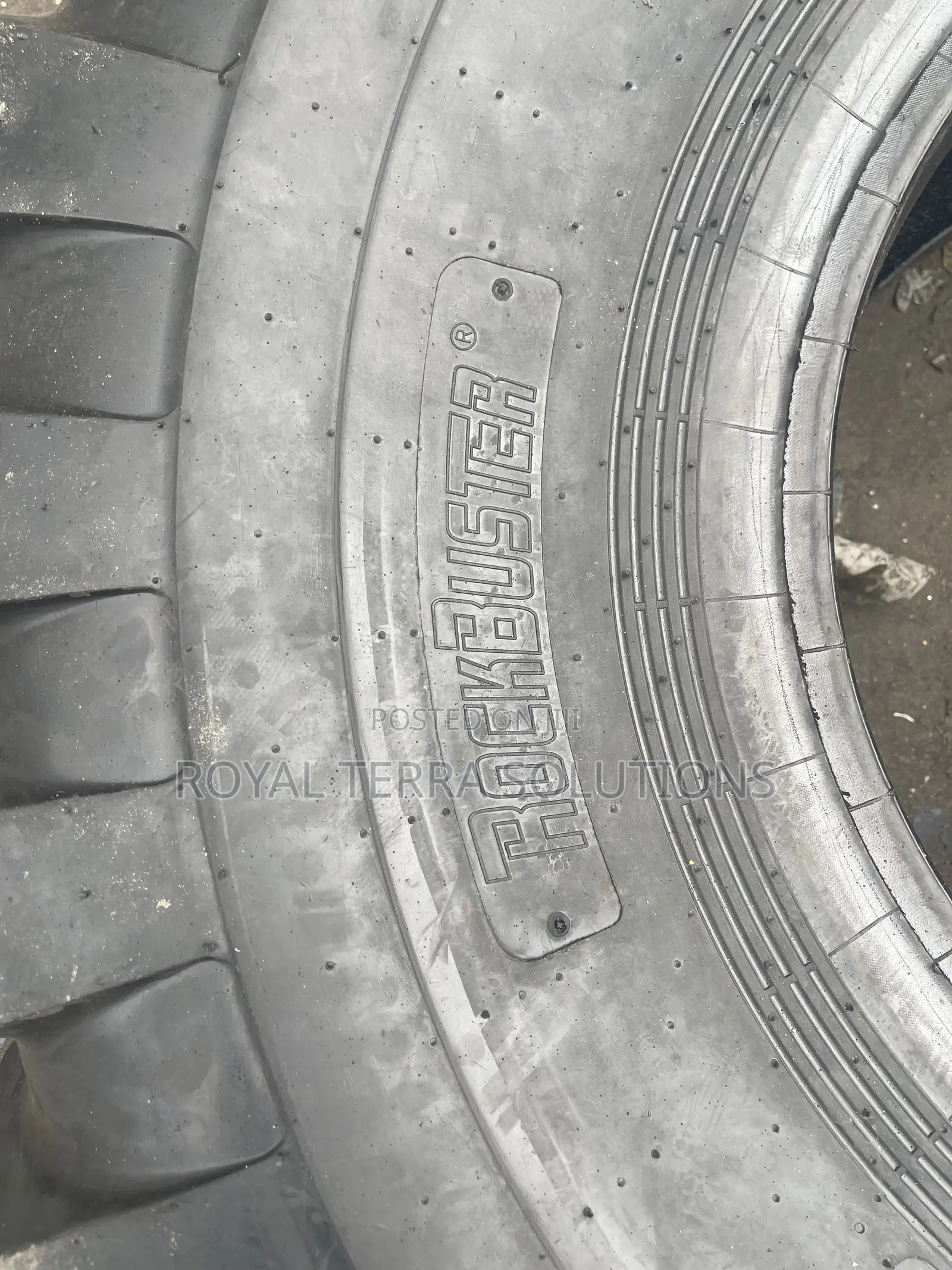 23.5r25 Rockbuster