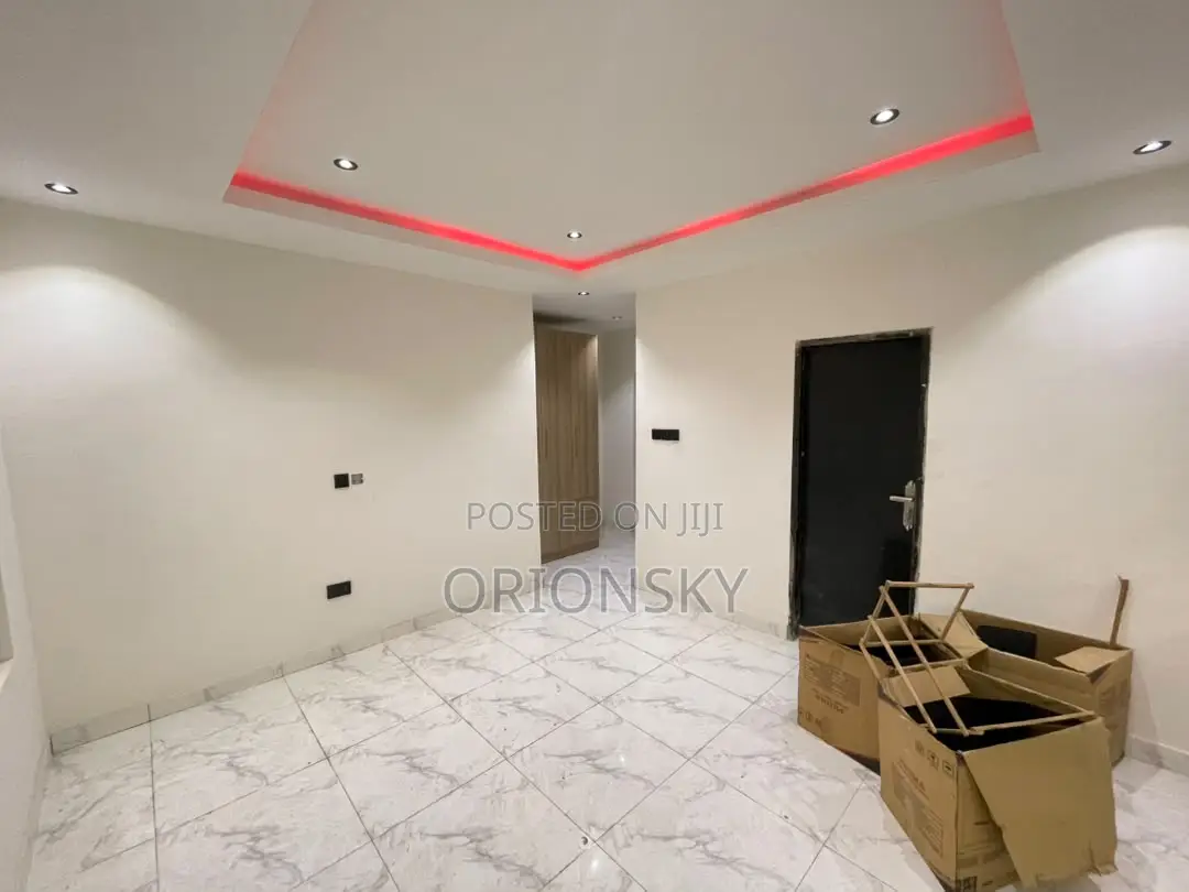 3bdrm Apartment in Ifako-Gbagada for sale