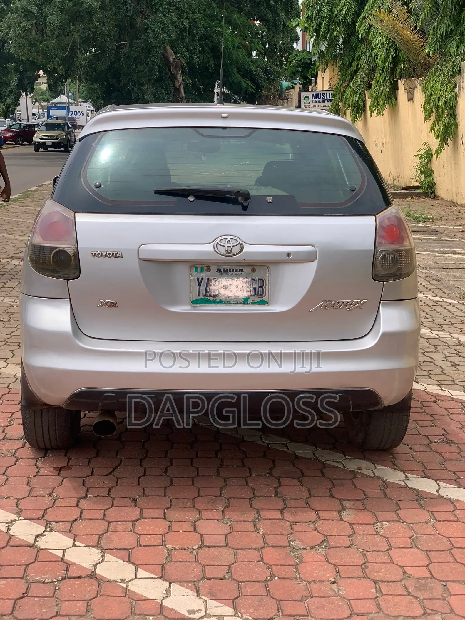 Toyota Matrix XR Hatchback FWD (1.8L 4cyl 4A) 2007 Silver