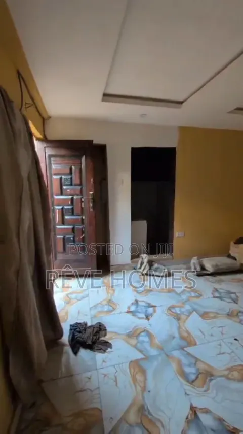 Mini Flat in Jibowu for rent