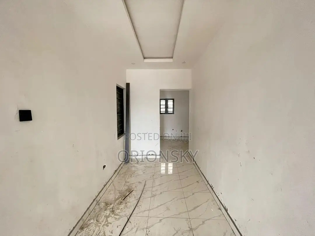 3bdrm Apartment in Phase 1 / Gbagada for sale