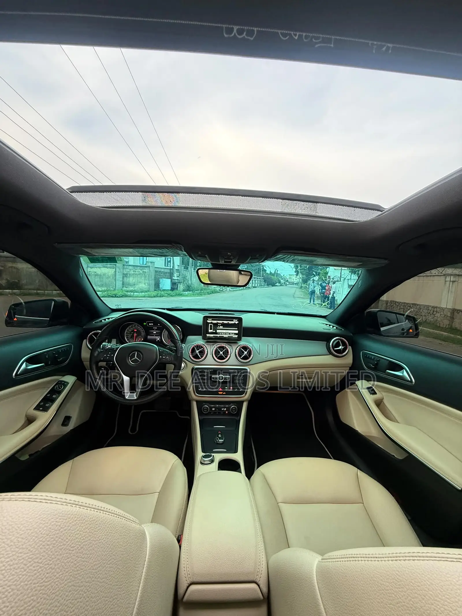 Mercedes-Benz GLA 250 2015 Black