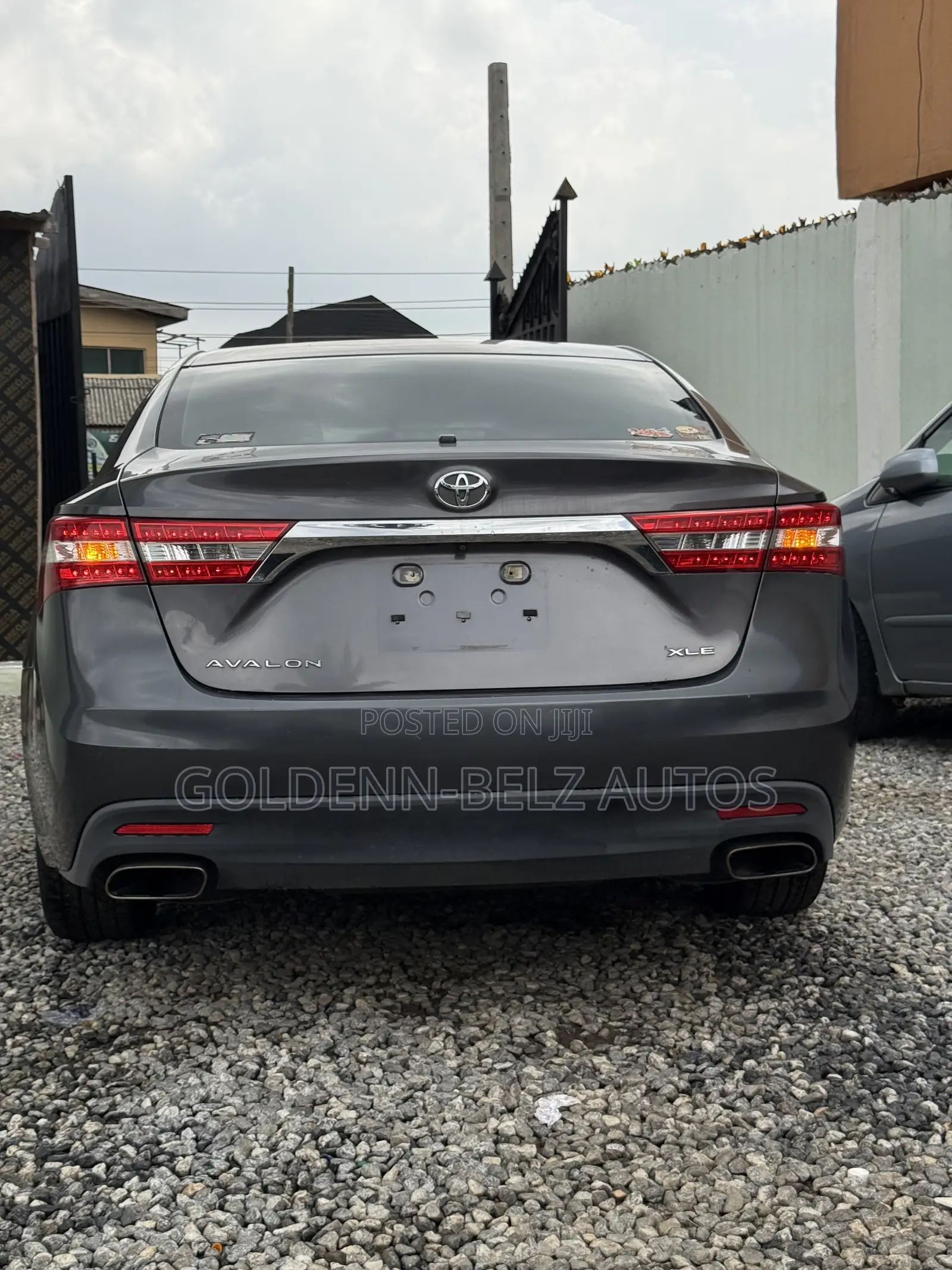 Toyota Avalon XLE Premium 4dr Sedan (3.5L 6cyl 6A) 2014 Gray