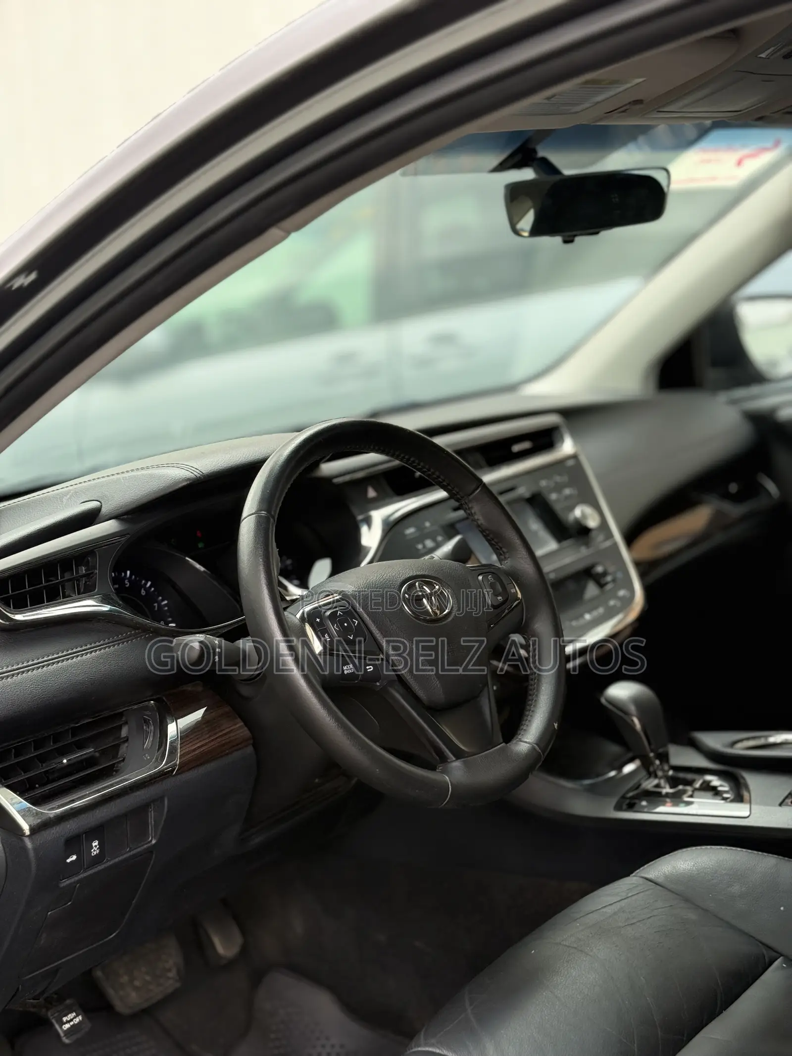 Toyota Avalon XLE Premium 4dr Sedan (3.5L 6cyl 6A) 2014 Gray