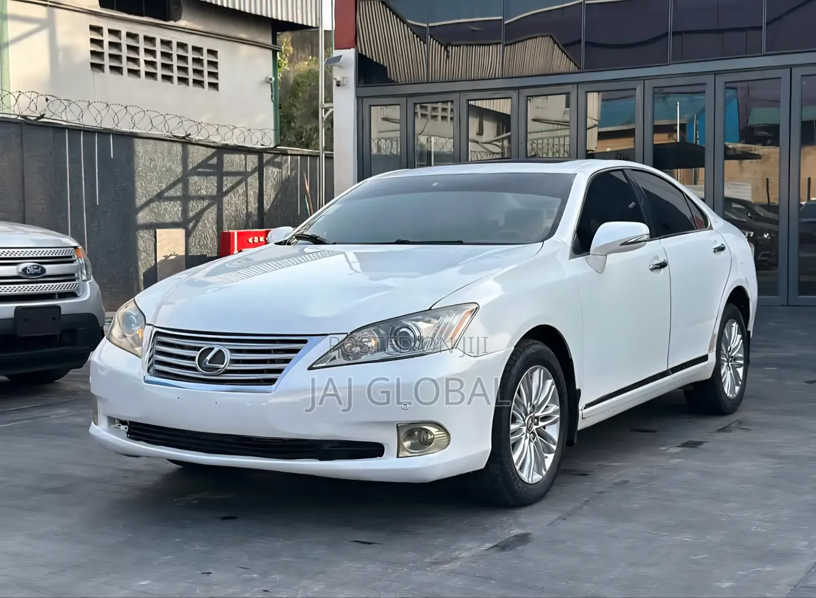 Lexus ES 350 2011 White