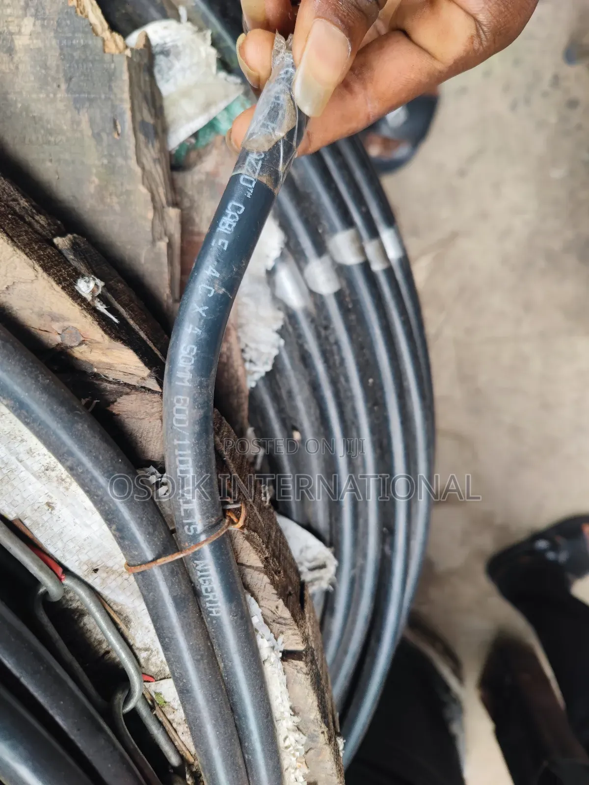 4mm X 4 Core PVC PVC (Non Armoured)