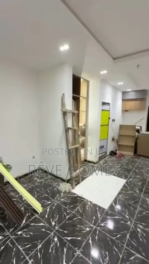 Studio Apartment in Bariga for rent