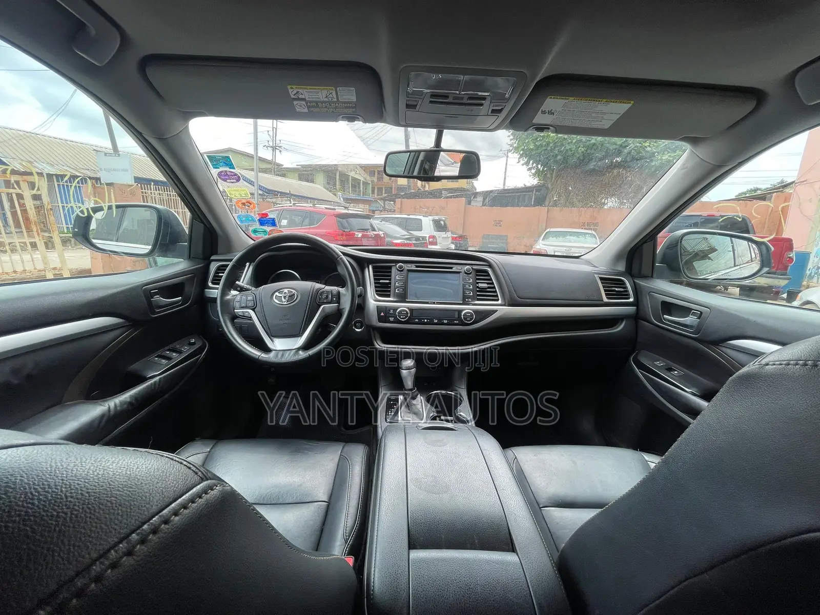 Toyota Highlander XLE 4dr SUV AWD (3.5L 6cyl 6A) 2015 Silver