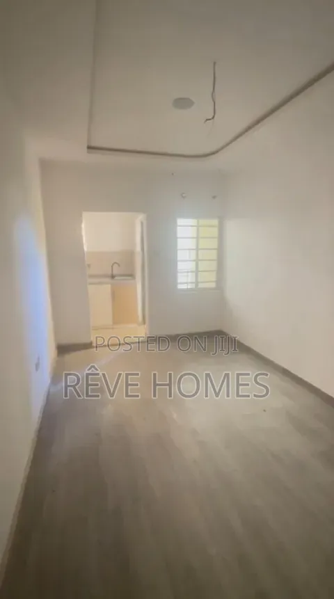 1bdrm Apartment in Yaba, Bariga / Shomolu for rent