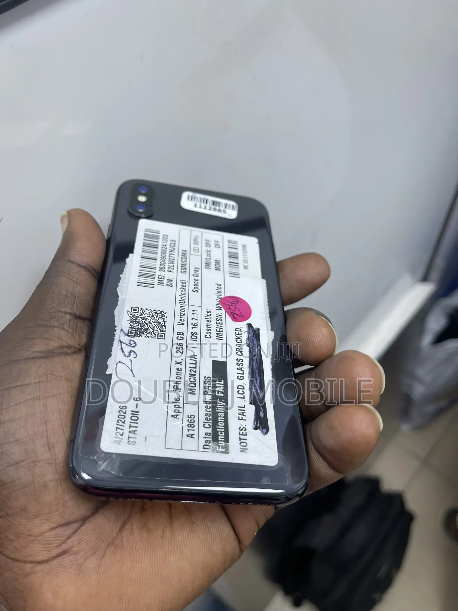 Apple iPhone XS 64 GB Black