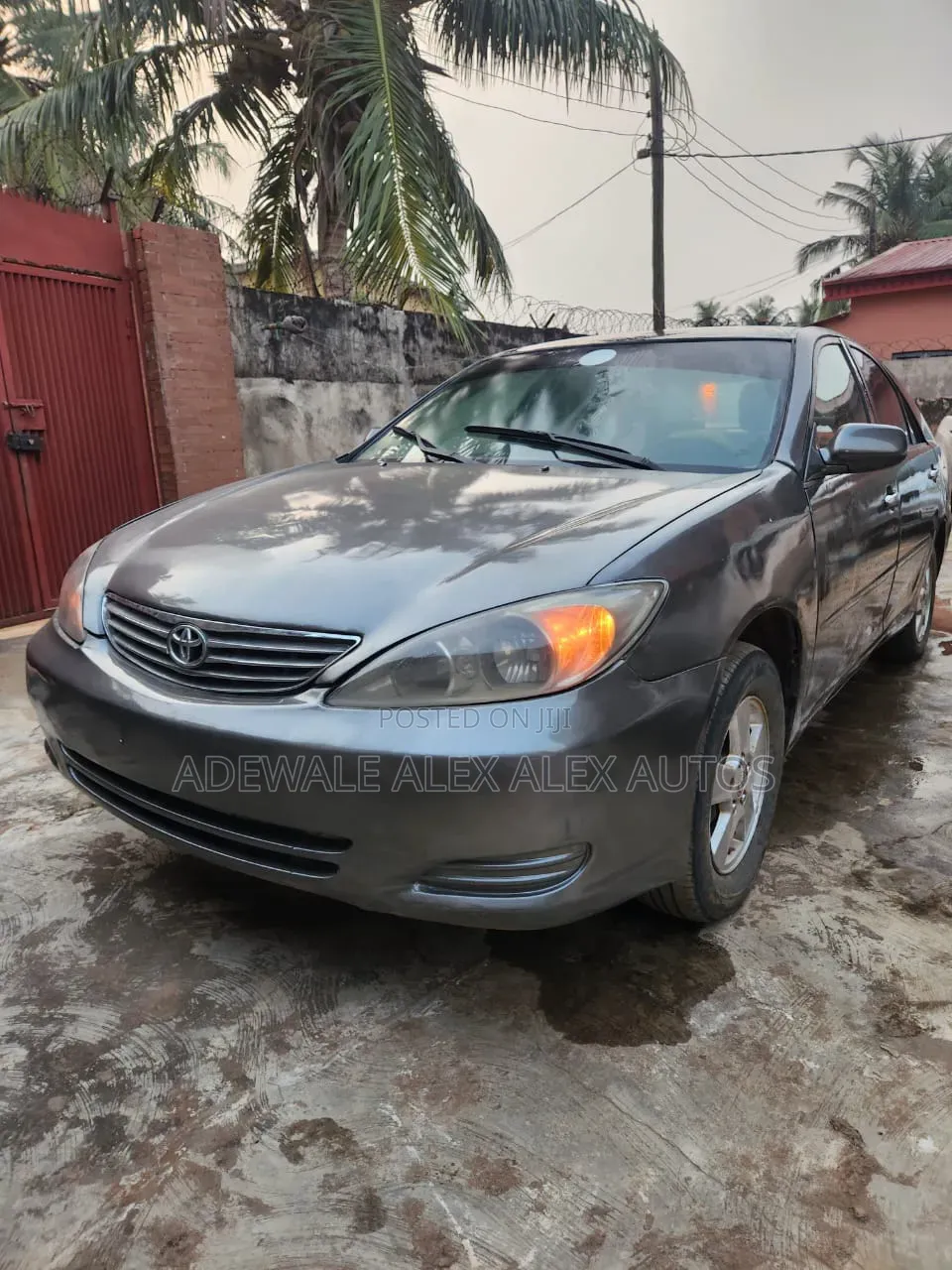 Toyota Camry 2004 Gray