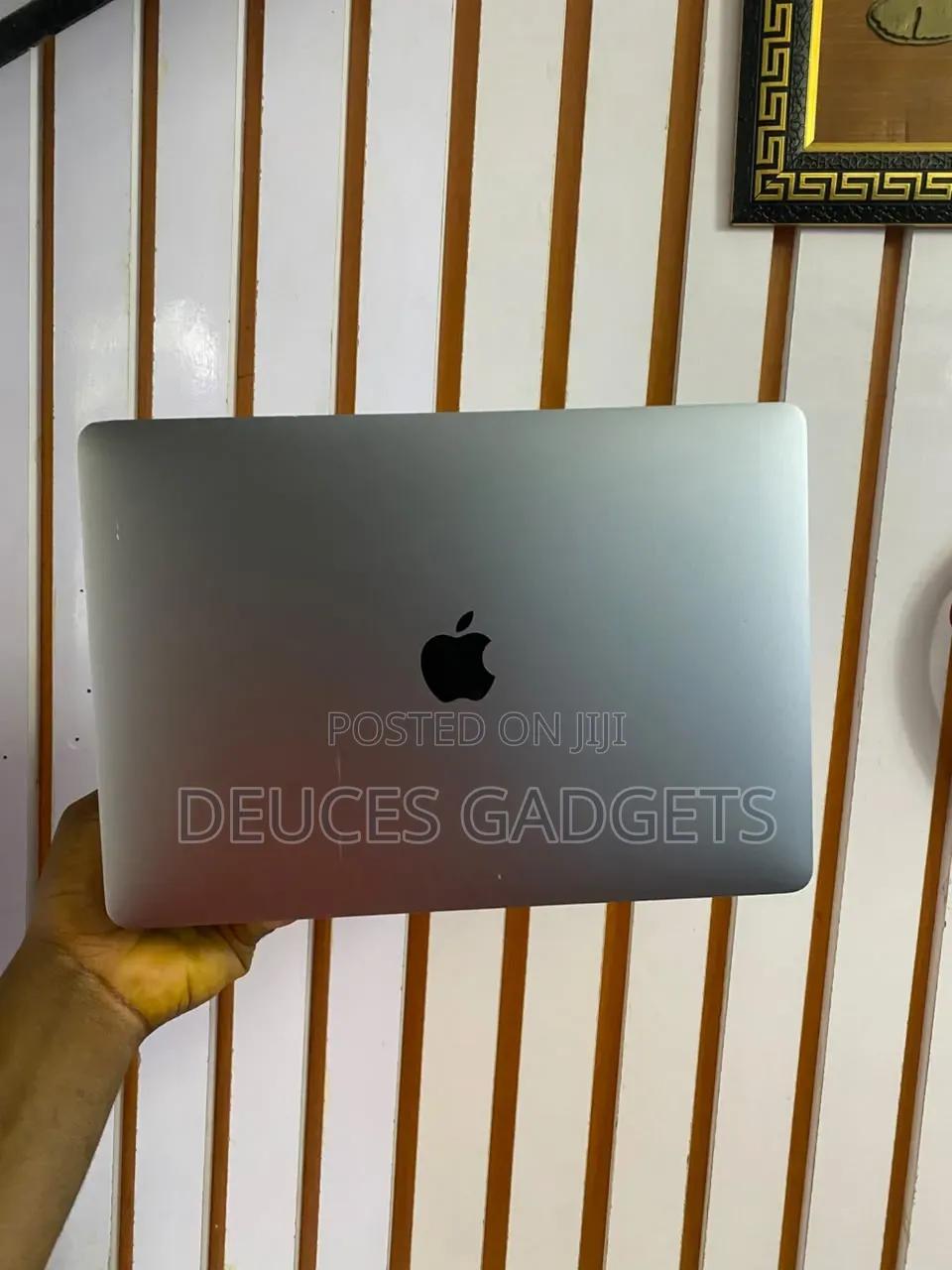 Laptop Apple MacBook Pro 2020 8GB Intel Core i5 SSD 256GB