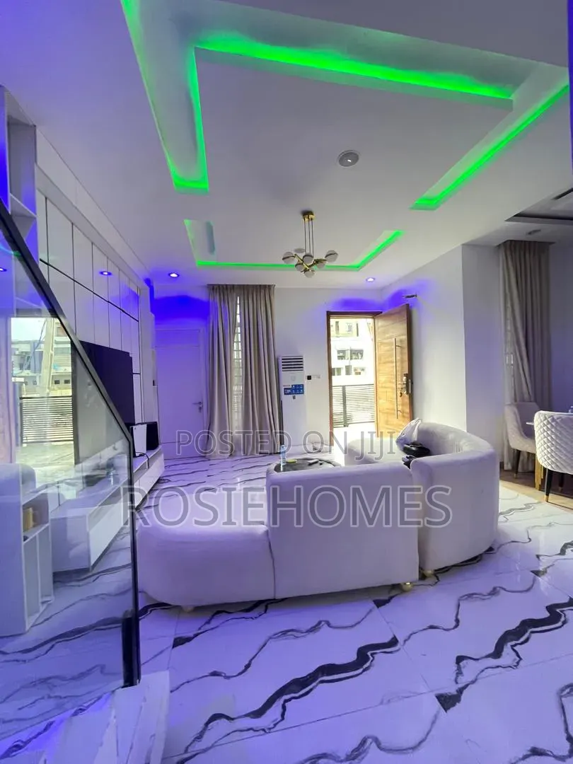 Furnished 4bdrm Duplex in Ikota for rent