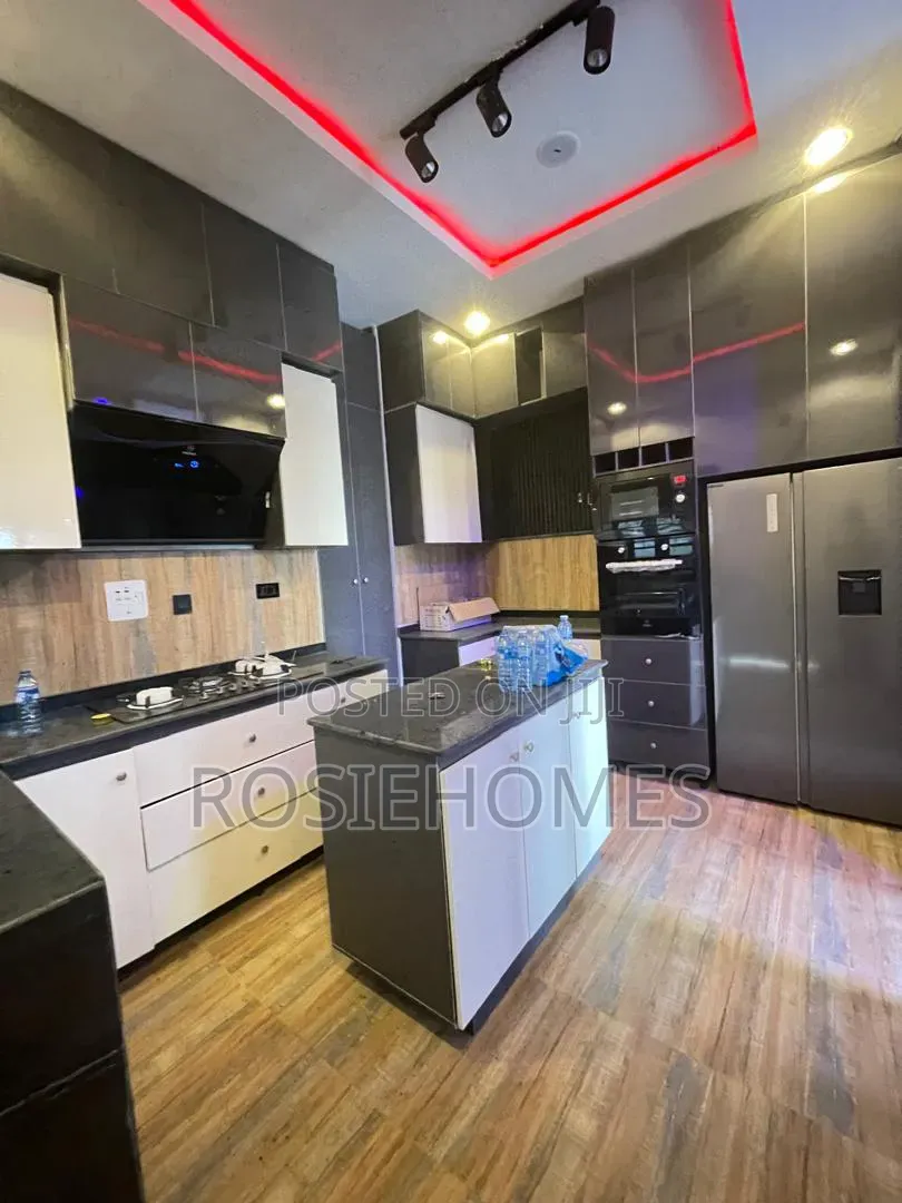 Furnished 4bdrm Duplex in Ikota for rent