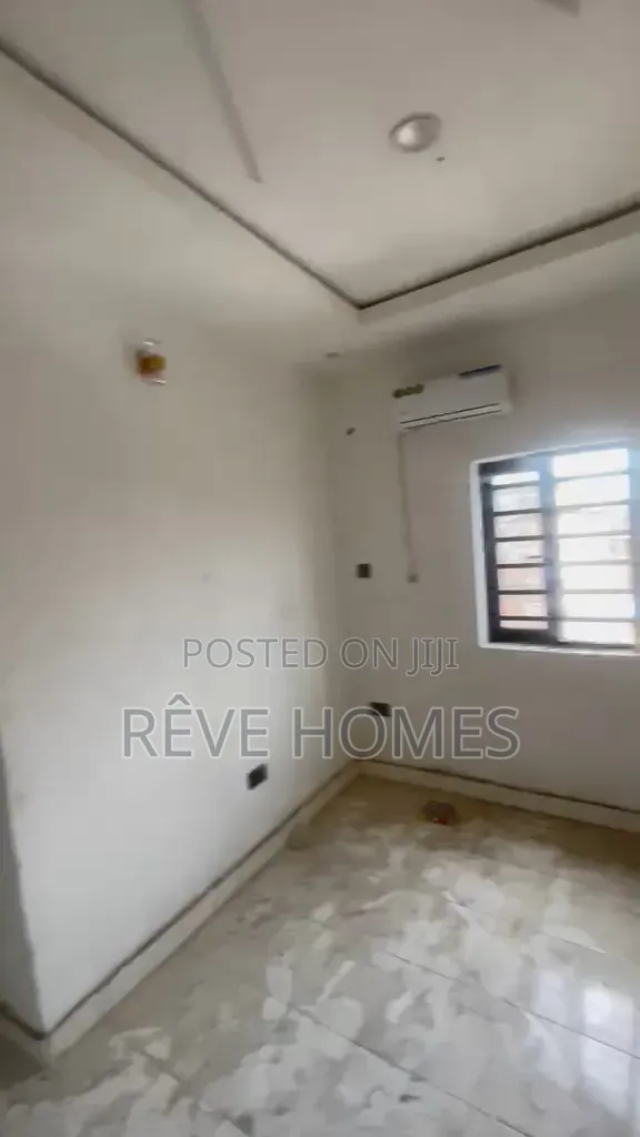 Mini Flat in Ilaje, Bariga / Shomolu for rent