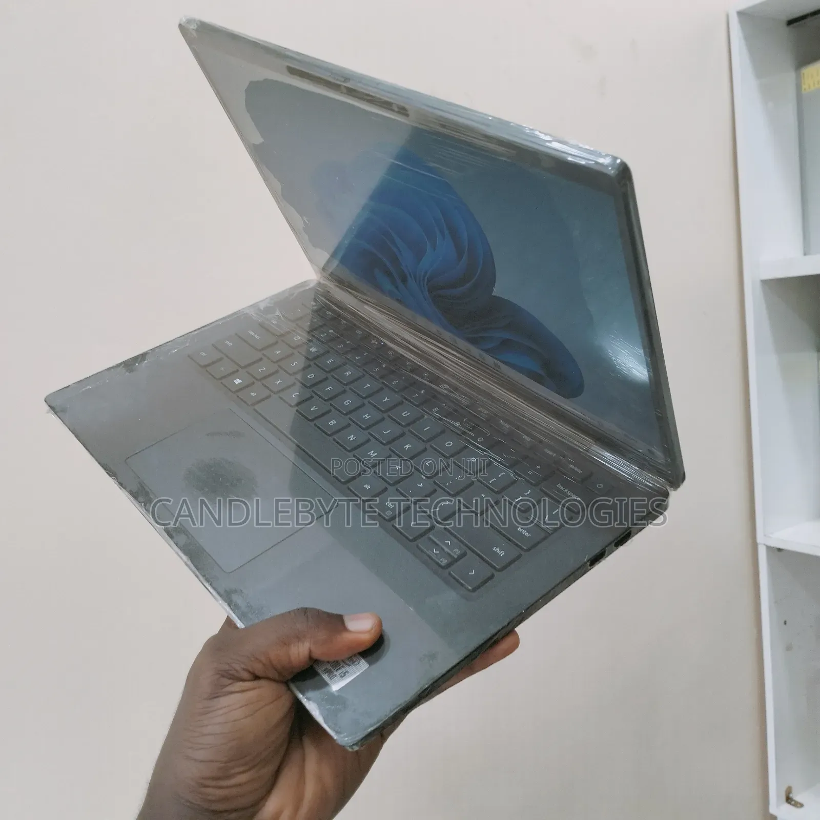 Laptop Dell Latitude 7410 16GB Intel Core i5 SSD 256GB