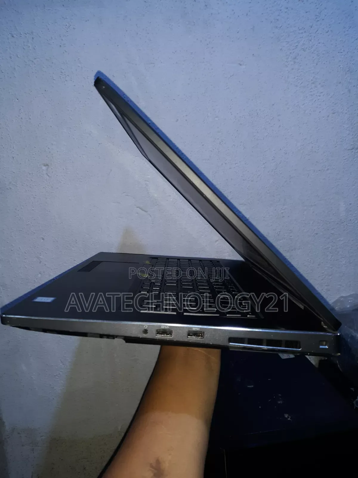 Laptop Dell Precision 7710 16GB Intel Core i7 SSD 512GB