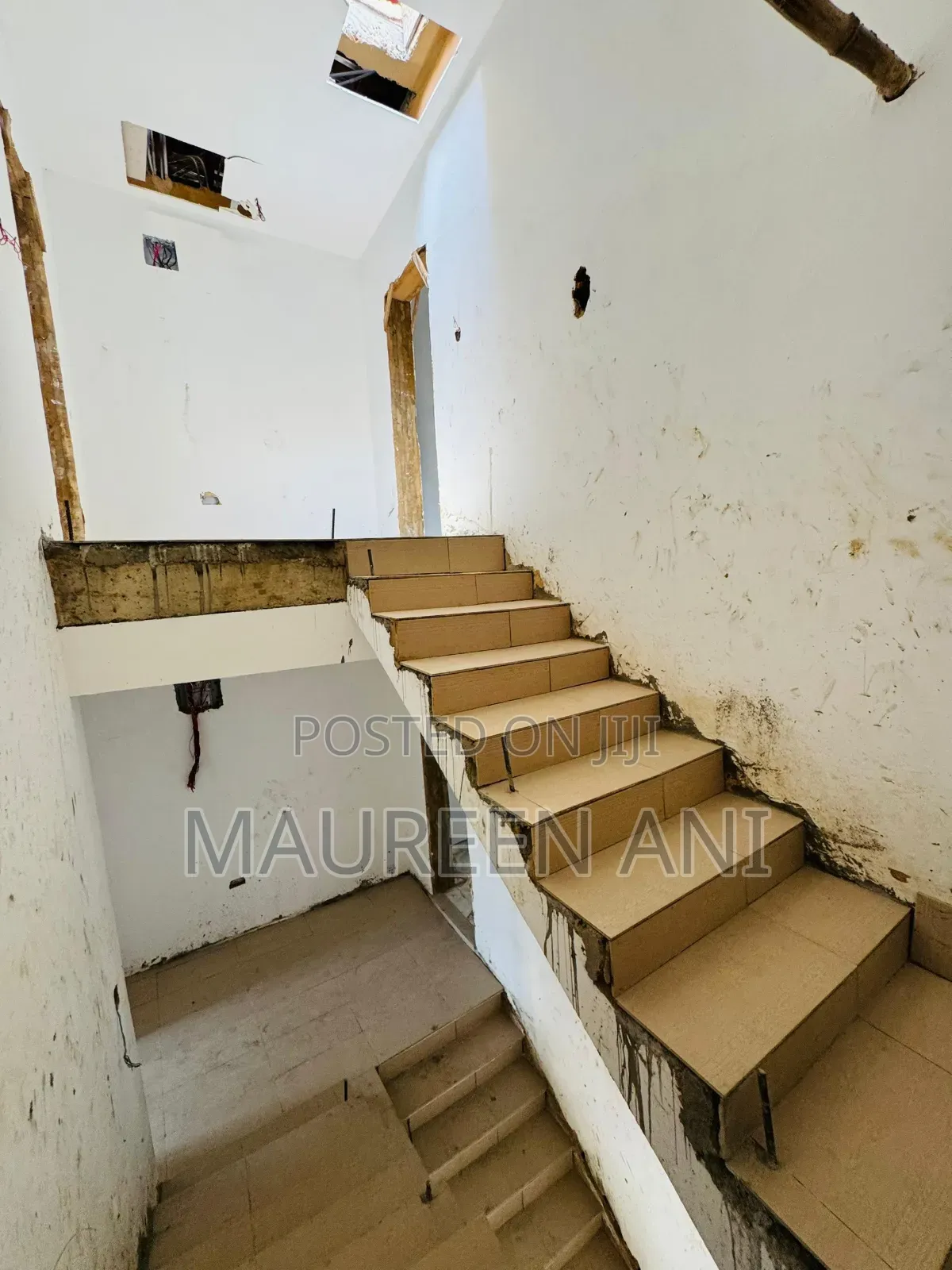 4bdrm Duplex in Anthony for sale