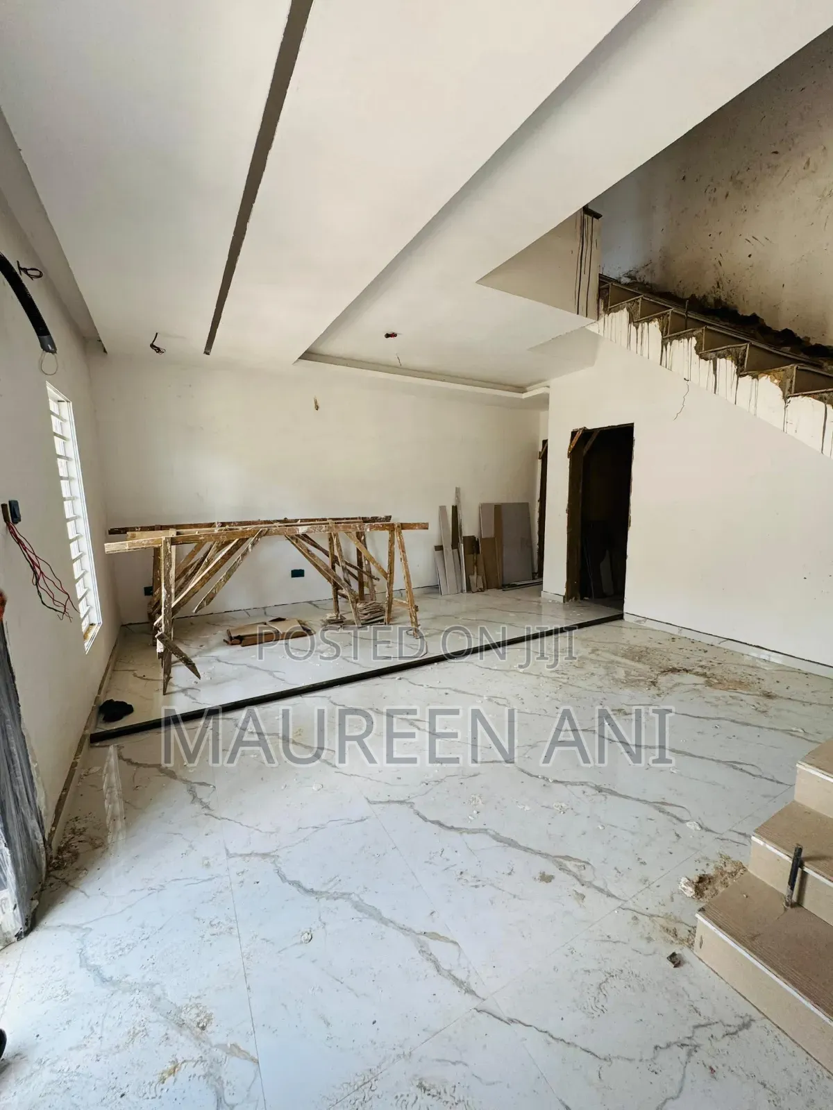4bdrm Duplex in Anthony for sale