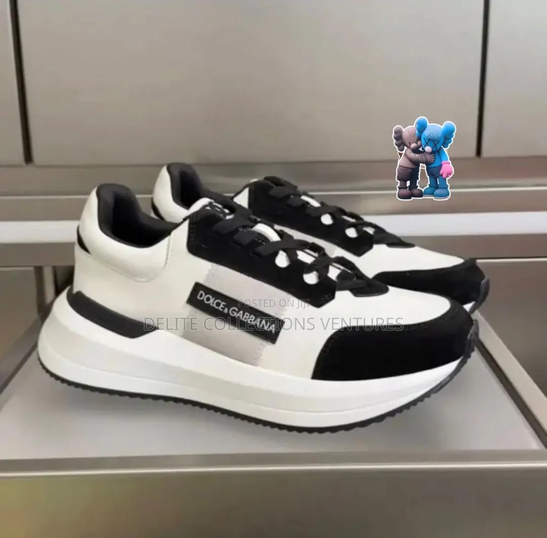 *Dolce Gabbana Logo Urban_chunky Snks•* *White_flipped Logo Paris