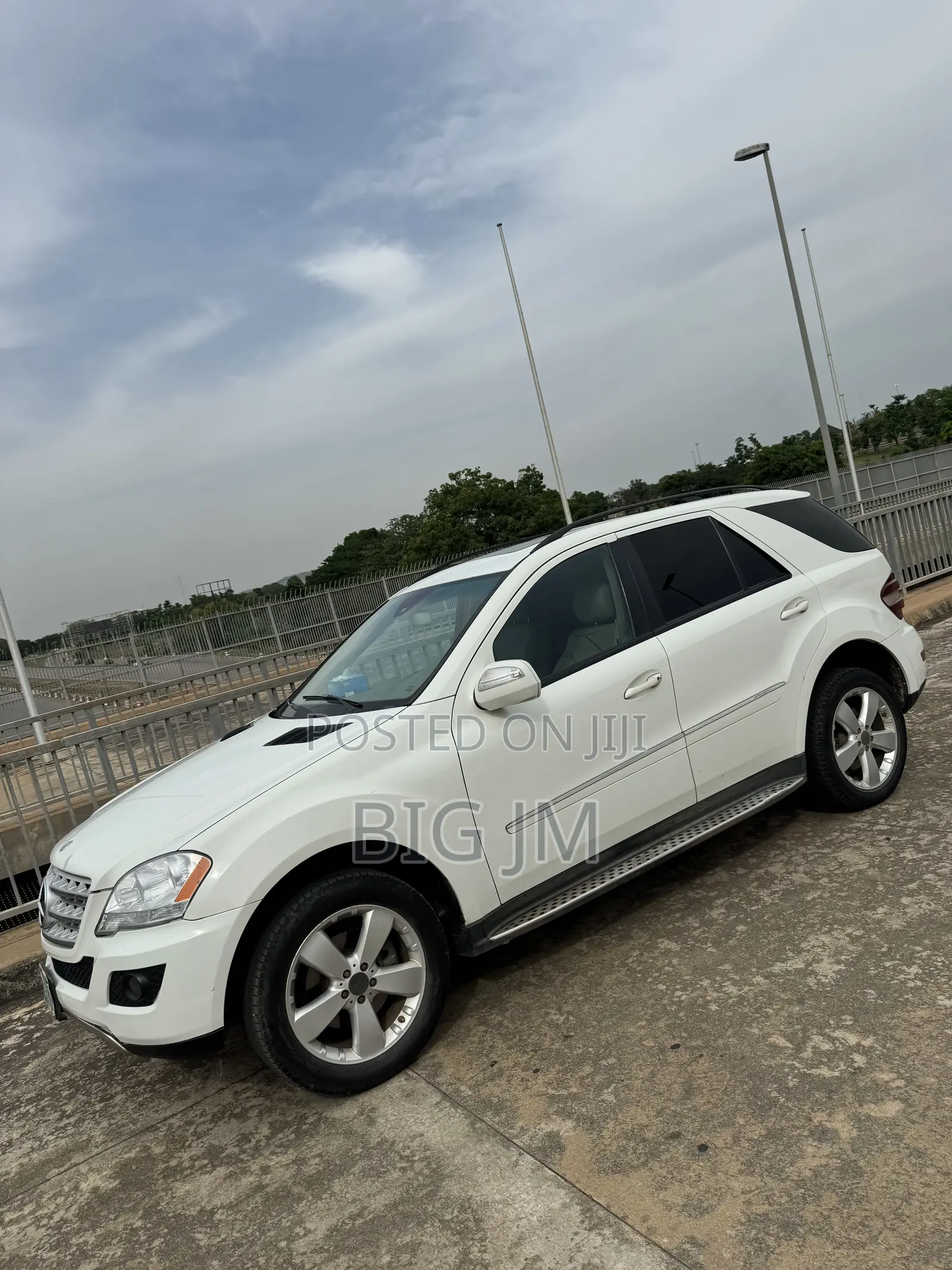 Mercedes-Benz M Class ML350 AWD 4MATIC 2009 White