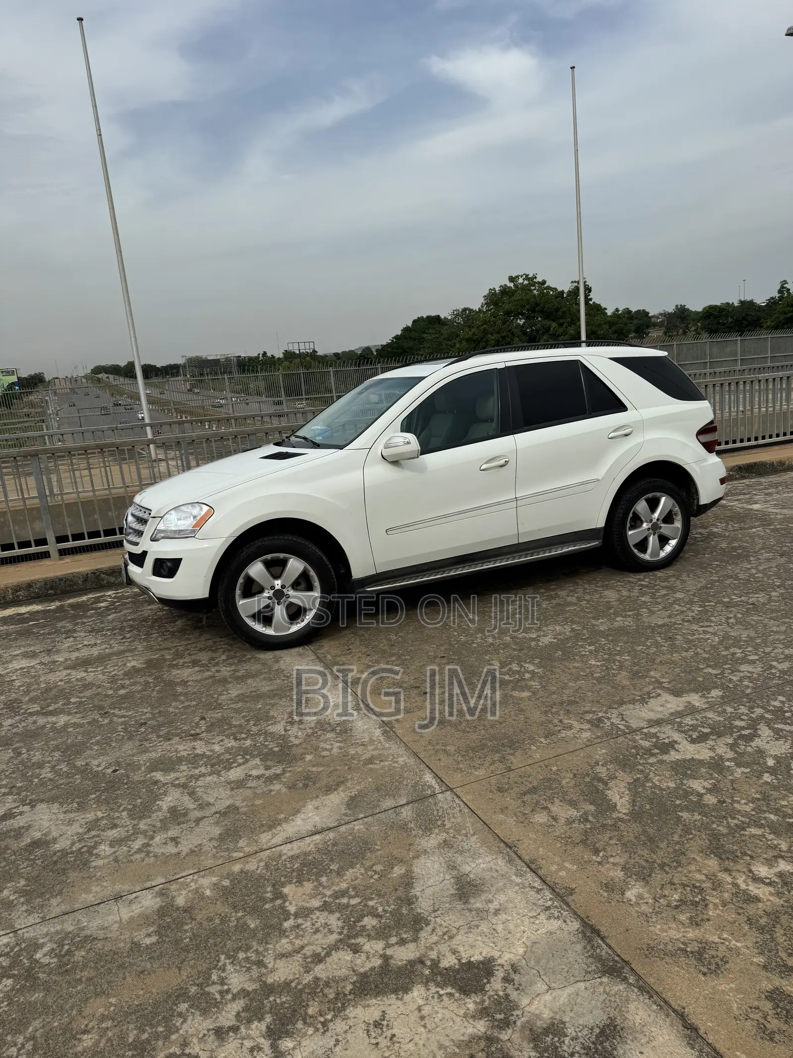 Mercedes-Benz M Class ML350 AWD 4MATIC 2009 White
