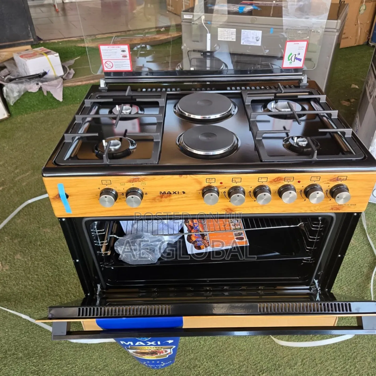 Maxi Standing Gas Cooker Model: 60*90 Wood 4 Burner 2 Electric