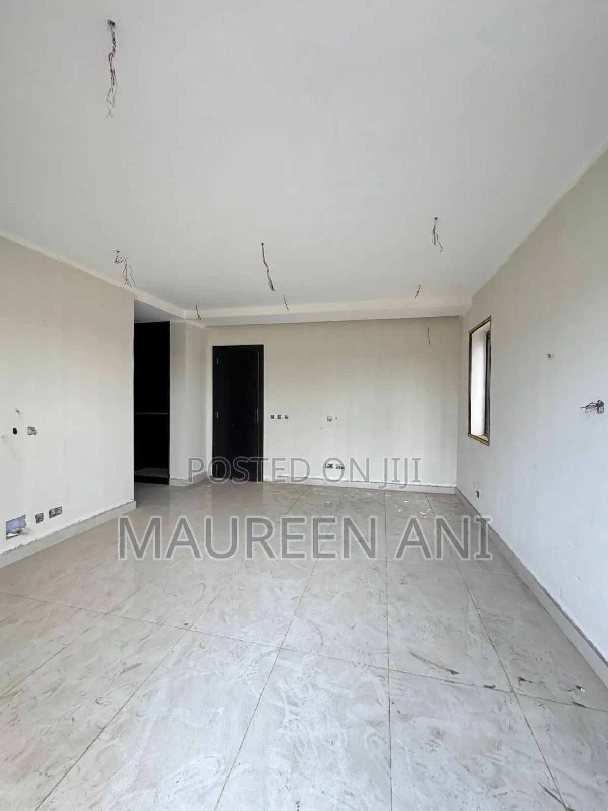 4bdrm Duplex in Onanikoro, Obanikoro for sale
