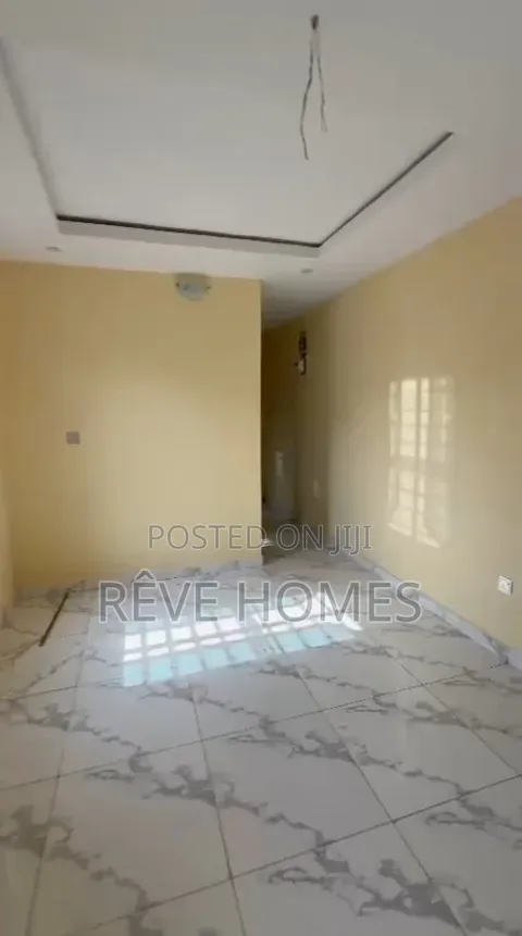 Studio Apartment in Ebute Metta for rent