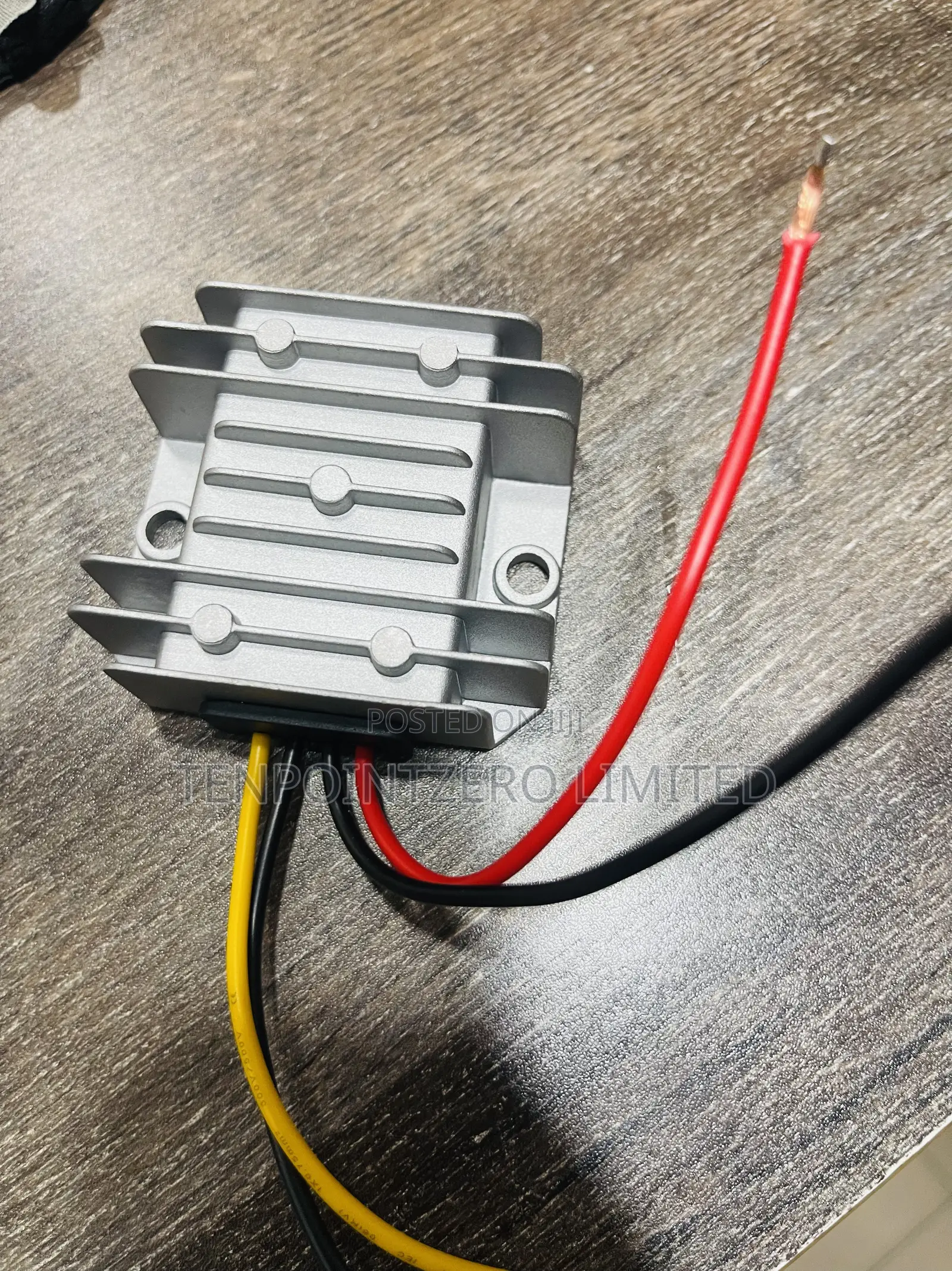 Voitatop 12v to 5v 3a Waterproof Converter