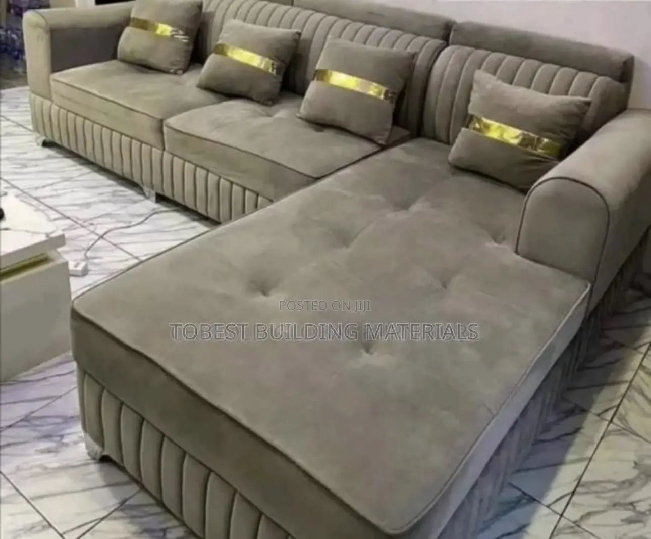 Luxury 5-seater L-shaped Sofa With Chaise Lounge