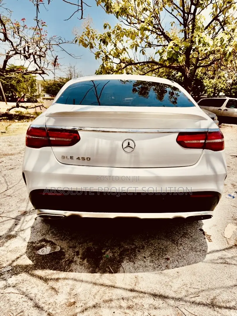 Mercedes-Benz GLE-Class 2015 White